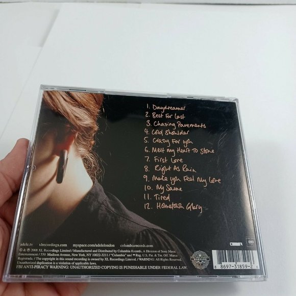 Adele 19 CD -Pop -Soul -Throwback -2008 **MINOR WEAR - Picture 3 of 13